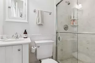 570 Hippodrome Dr, Southold, NY 11971 - Photo 10