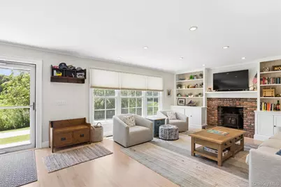 570 Hippodrome Drive, Southold, NY 11971 - Photo 4