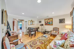 16 Ashland Ave, New Hyde Park, NY 11040 - Photo 14