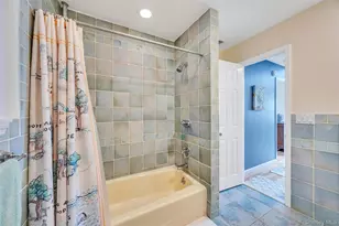 16 Ashland Ave, New Hyde Park, NY 11040 - Photo 34