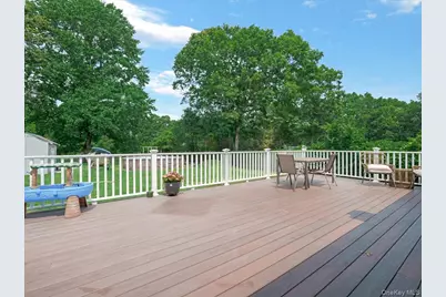 269 Carleton Drive E, Shirley, NY 11967 - Photo 16
