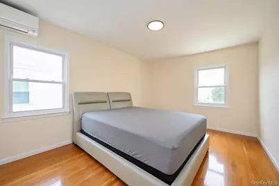 15-48 150th Place, Whitestone, NY 11357 - Photo 14