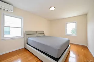 15-48 150th Pl, Whitestone, NY 11357 - Photo 14