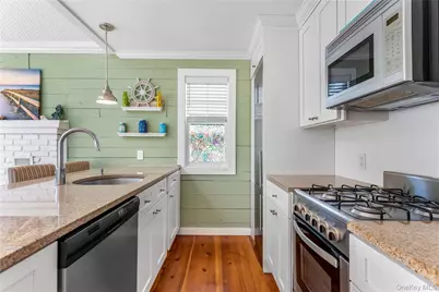 169 Main Walk, Cherry Grove, NY 11782 - Photo 10