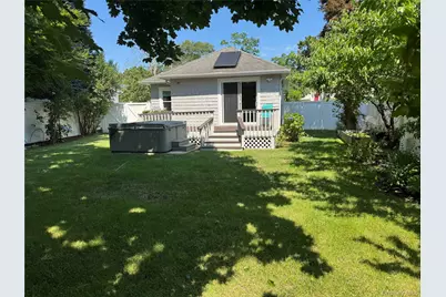 62 Willett Avenue, Sayville, NY 11782 - Photo 2