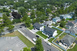274 Central Park Rd, Plainview, NY 11803 - Photo 42