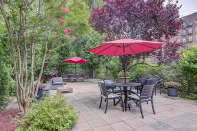 118-17 Union Turnpike #11J, Forest Hills, NY 11375 - Photo 18