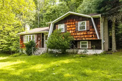84 Railroad Avenue, Hurleyville, NY 12747 - Photo 4