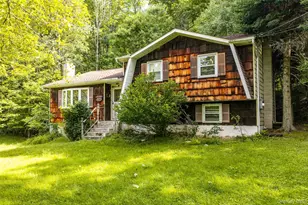 84 Railroad Ave, Hurleyville, NY 12747 - Photo 4