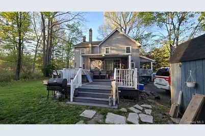 2821 State Route 207, Campbell Hall, NY 10916 - Photo 2