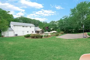 234 Town Line Rd, Commack, NY 11725 - Photo 26