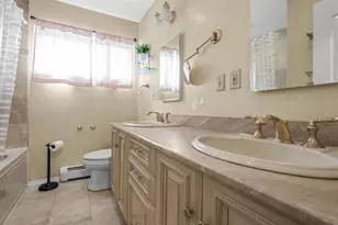 234 Town Line Rd, Commack, NY 11725 - Photo 22
