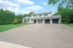 234 Town Line Rd, Commack, NY 11725 - Photo 2