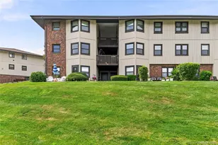 18 Hastings Ct, Yorktown Heights, NY 10598 - Photo 28