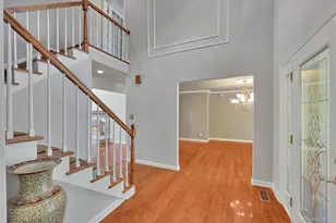 8 Glen Brook Ct, Wappingers Falls, NY 12590 - Photo 12