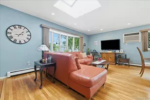 167 Lyon St, Valley Stream, NY 11580 - Photo 10