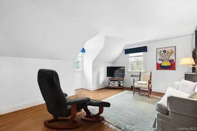 115 Ogden Avenue, White Plains, NY 10605 - Photo 16