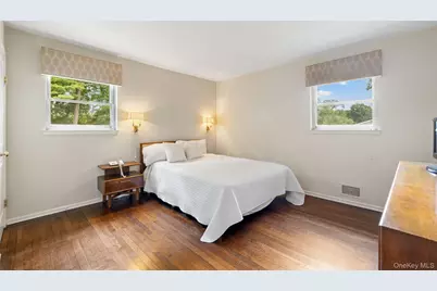 28 Stratford Place, New City, NY 10956 - Photo 8