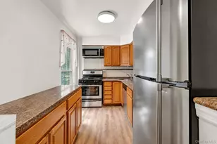 180 Van Cortlandt Park S, Bronx, NY 10463 - Photo 4