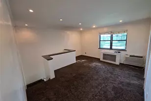 66-01 Park Dr E, Kew Gardens, NY 11367 - Photo 14