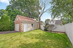 69 Vernon Ave, Rockville Centre, NY 11570 - Photo 6