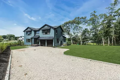 255 Peconic Bay Boulevard, Aquebogue, NY 11901 - Photo 4