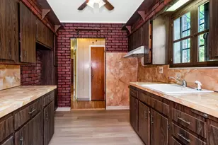 6003 Tyndall Ave, Bronx, NY 10471 - Photo 12