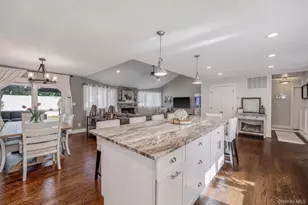22 Caddy Pl, Rocky Point, NY 11778 - Photo 10