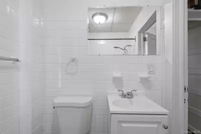 213 Overlook Place, Newburgh, NY 12550 - Photo 24