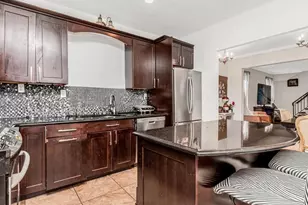 642 Park Ave, Yonkers, NY 10703 - Photo 2