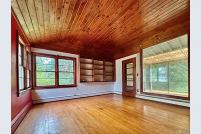 110 Montgomery Street, Rhinebeck, NY 12572 - Photo 12