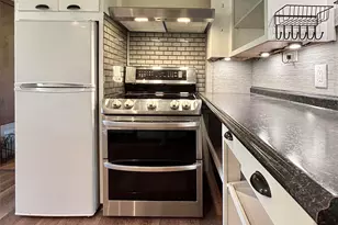 110 Montgomery St, Rhinebeck, NY 12572 - Photo 8