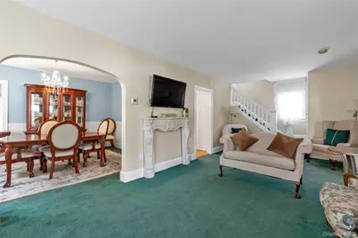 144 Buckingham Place, Lynbrook, NY 11563 - Photo 6