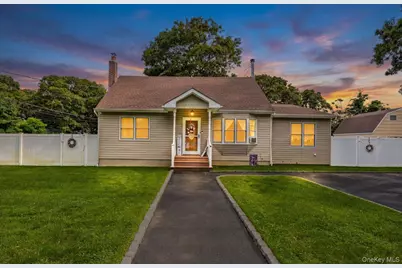 14 Tudor Road, Shirley, NY 11967 - Photo 1