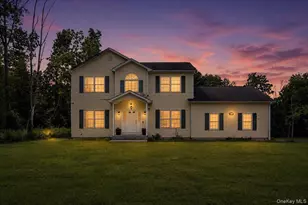 977 Mt Hope Rd, Middletown, NY 10940 - Photo 2