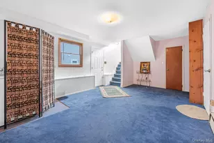2 Atlas Ct, New Hyde Park, NY 11040 - Photo 18