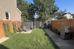3058 Barkley Ave, Bronx, NY 10465 - Photo 14