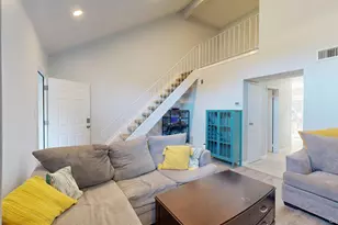 10 Amesworth Ct, Middle Island, NY 11953 - Photo 6