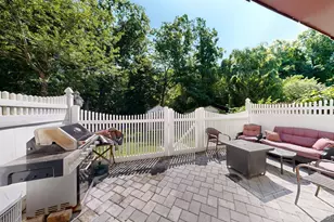 10 Amesworth Ct, Middle Island, NY 11953 - Photo 16