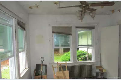34 N Baldwin Place, Massapequa, NY 11758 - Photo 6