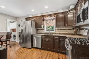 115 Patchogue Dr, Rocky Point, NY 11778 - Photo 10