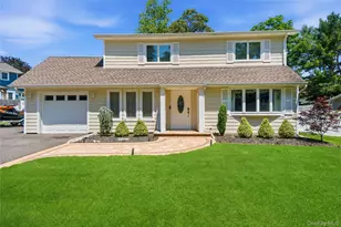 115 Patchogue Dr, Rocky Point, NY 11778 - Photo 2