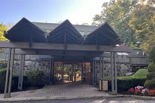 2 Fountain Ln, Scarsdale, NY 10583 - Photo 24