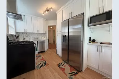 259-19 80th Avenue, Glen Oaks, NY 11004 - Photo 14