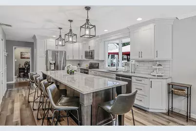 4 Missouri Avenue, Mount Sinai, NY 11766 - Photo 10