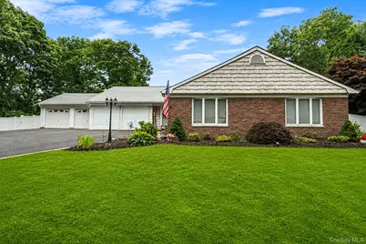 4 Missouri Avenue, Mount Sinai, NY 11766 - Photo 32