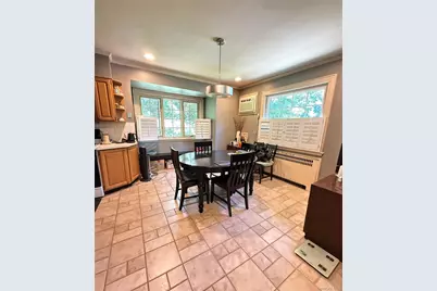 11 W Terrace Road, Great Neck, NY 11021 - Photo 6