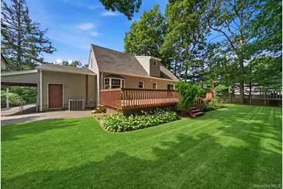 901 Liberty Street, Bohemia, NY 11716 - Photo 34