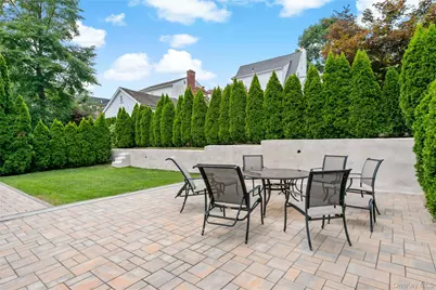 63 White Road, Scarsdale, NY 10583 - Photo 16