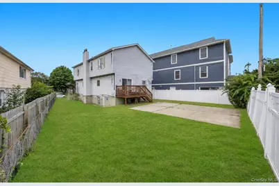 20 E Pine Street, Long Beach, NY 11561 - Photo 6